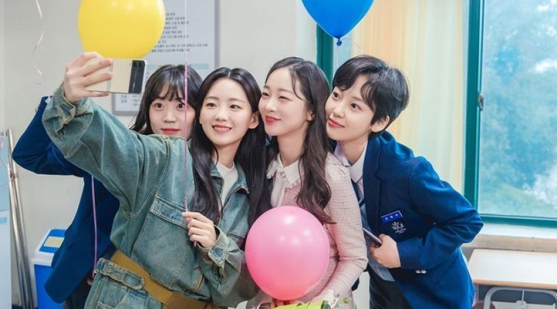 Phim School 2021 - School (2021)