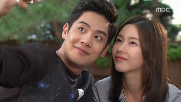 Đêm Trắng Ở Áp Gu Chơng - Apgujeong Midnight Sun (2014)